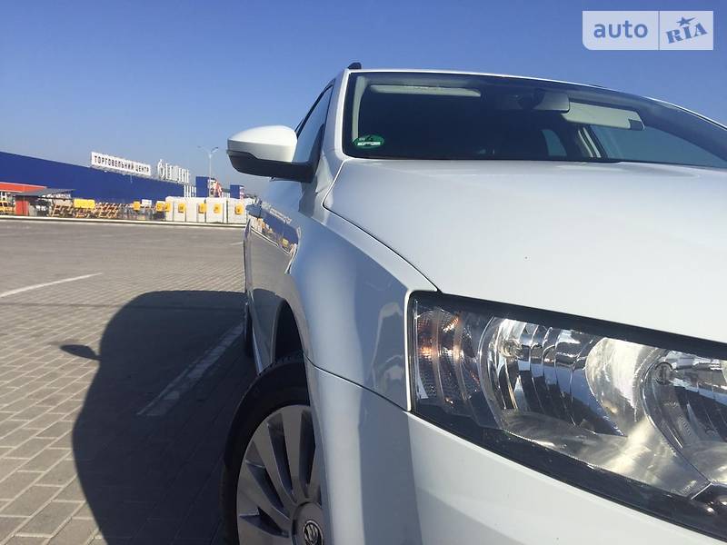 Універсал Skoda Octavia 2016 в Ужгороді