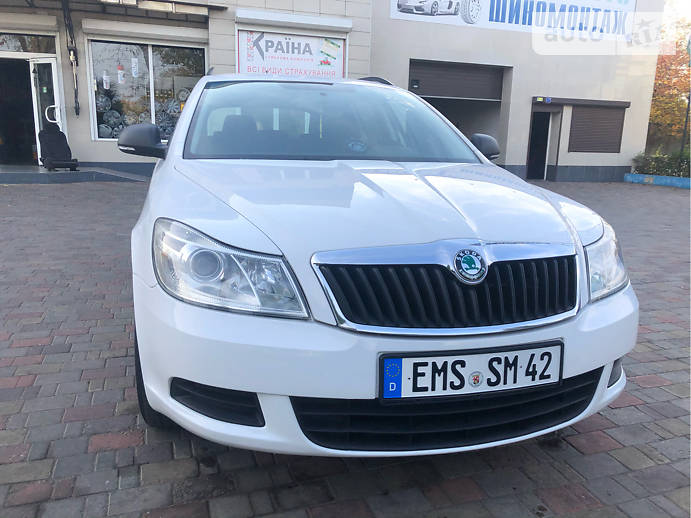 Універсал Skoda Octavia 2013 в Білгороді-Дністровському