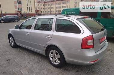 Універсал Skoda Octavia 2009 в Луцьку