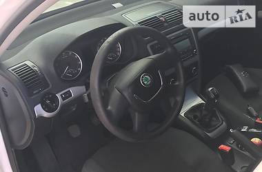 Ліфтбек Skoda Octavia 2012 в 