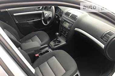 Универсал Skoda Octavia 2008 в Ровно