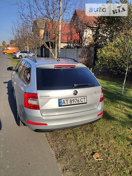 Універсал Skoda Octavia 2015 в Івано-Франківську