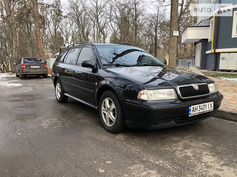 Універсал Skoda Octavia 2000 в Ірпені