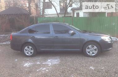Седан Skoda Octavia 2011 в 