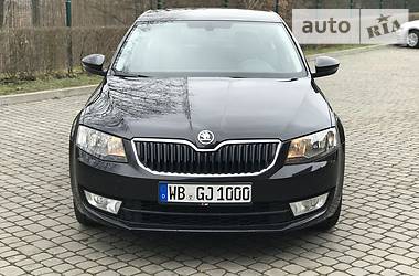 Седан Skoda Octavia 2014 в Луцке