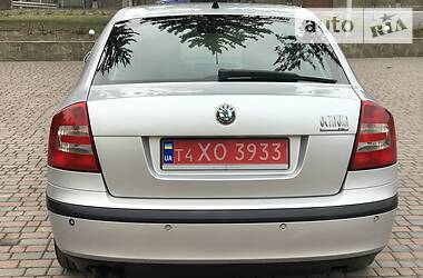 Седан Skoda Octavia 2006 в Староконстантинове