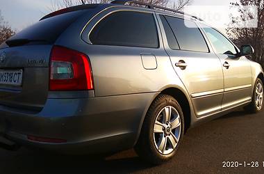 Універсал Skoda Octavia 2012 в 