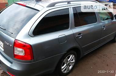 Універсал Skoda Octavia 2012 в 