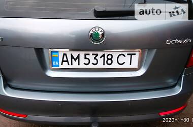 Універсал Skoda Octavia 2012 в 