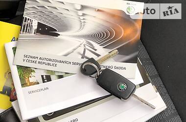 Седан Skoda Octavia 2011 в 
