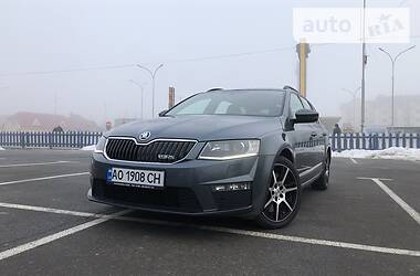 Универсал Skoda Octavia 2015 в Ужгороде