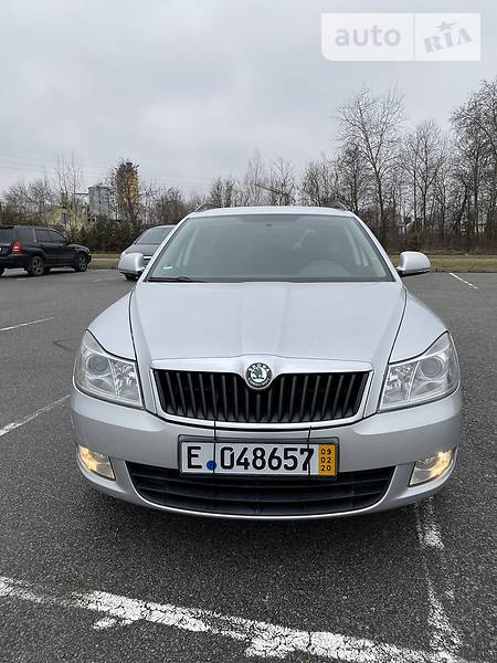 Універсал Skoda Octavia 2010 в 