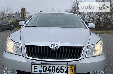 Універсал Skoda Octavia 2010 в 