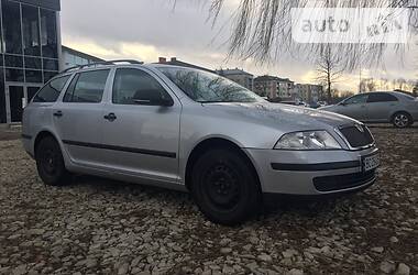 Універсал Skoda Octavia 2011 в 