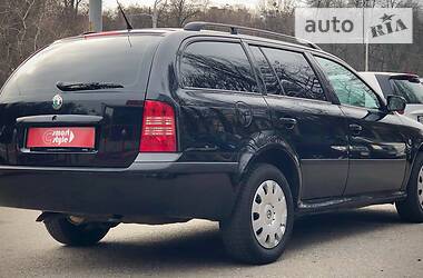 Універсал Skoda Octavia 2009 в 