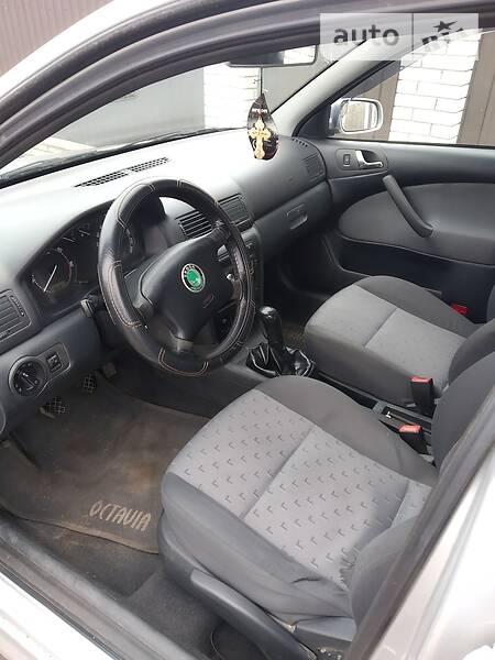 Ліфтбек Skoda Octavia 2006 в Березані