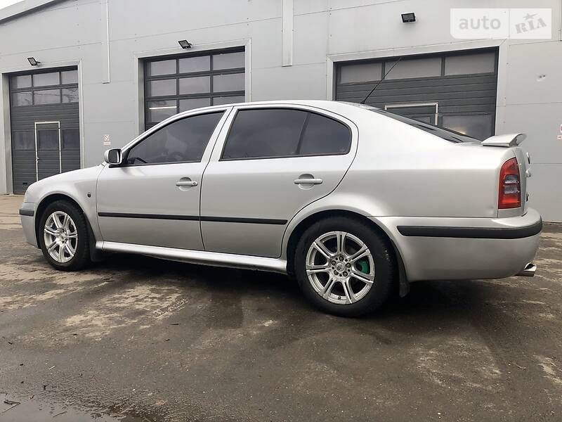 Ліфтбек Skoda Octavia 2001 в Харкові