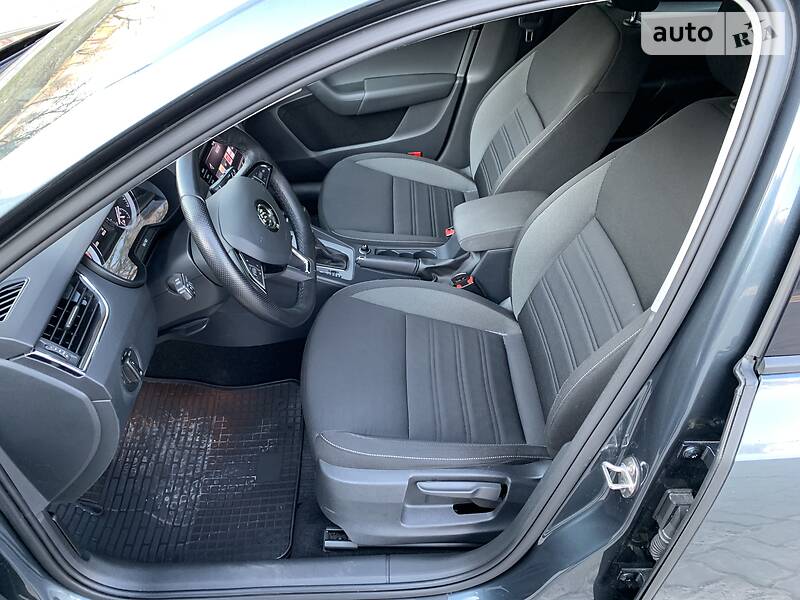 Хетчбек Skoda Octavia 2017 в Дніпрі