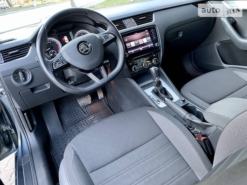Хетчбек Skoda Octavia 2017 в Дніпрі