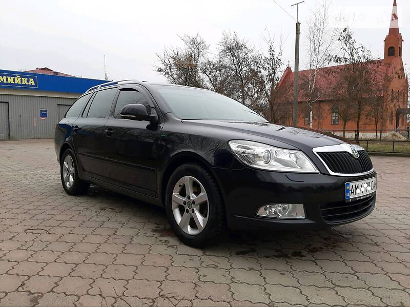 Універсал Skoda Octavia 2012 в Бердичеві