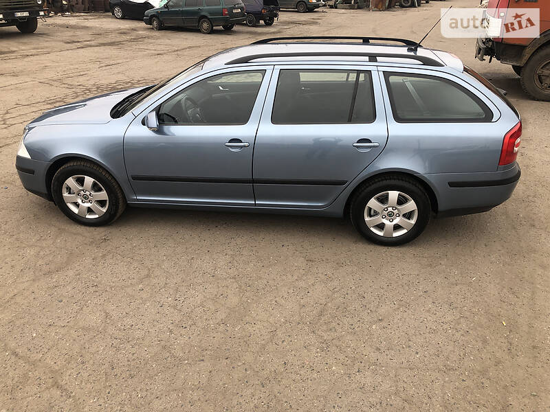Универсал Skoda Octavia 2008 в Полтаве