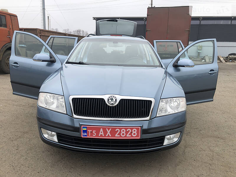 Универсал Skoda Octavia 2008 в Полтаве