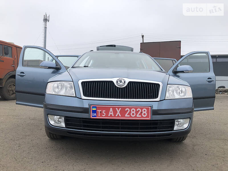 Универсал Skoda Octavia 2008 в Полтаве