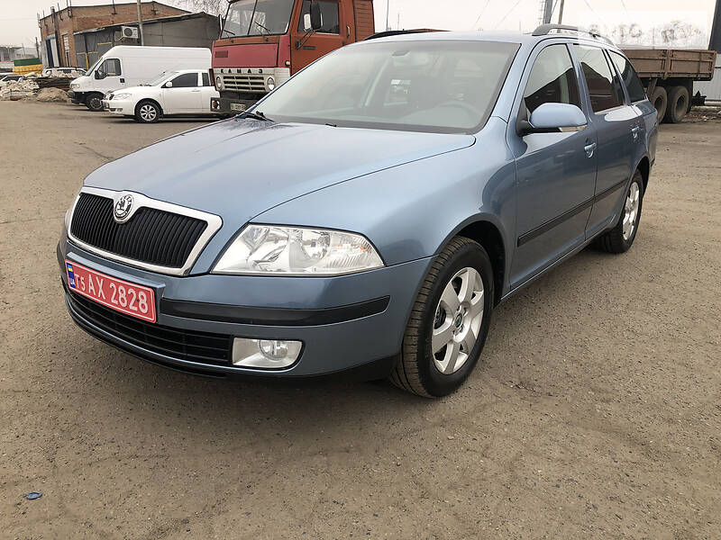 Универсал Skoda Octavia 2008 в Полтаве