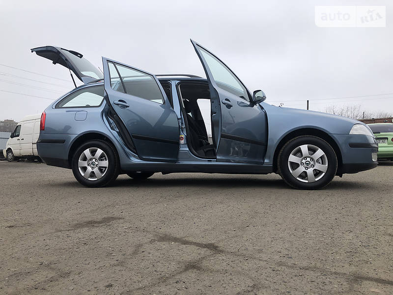 Универсал Skoda Octavia 2008 в Полтаве
