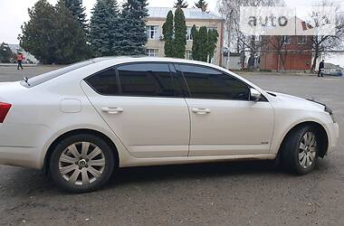 Хетчбек Skoda Octavia 2013 в 