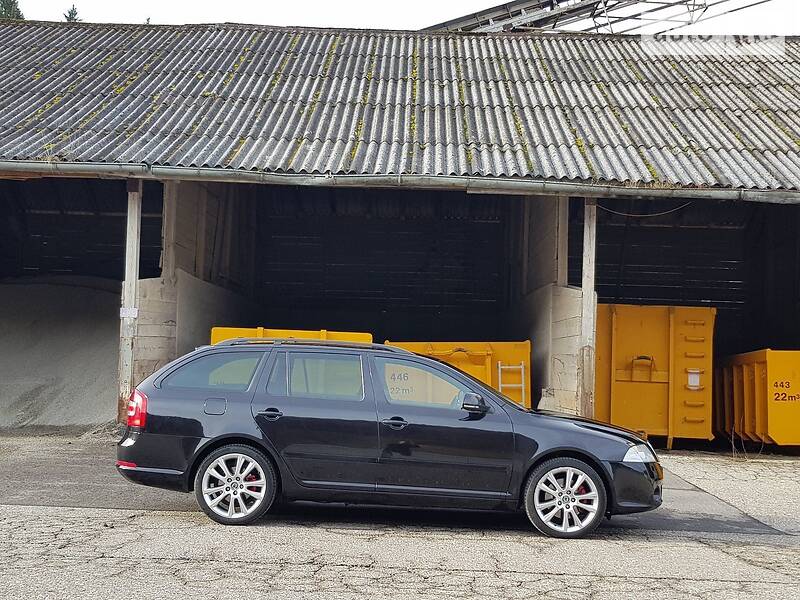 Универсал Skoda Octavia 2009 в Житомире