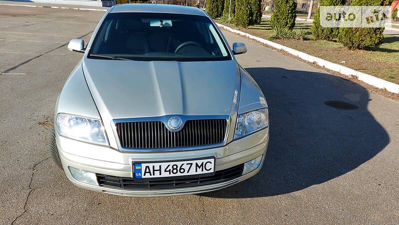 Лифтбек Skoda Octavia 2006 в Мариуполе