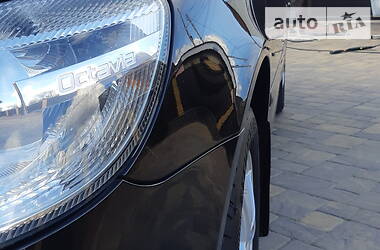 Универсал Skoda Octavia 2011 в 