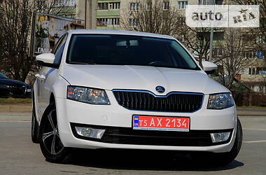 Седан Skoda Octavia 2016 в Трускавце