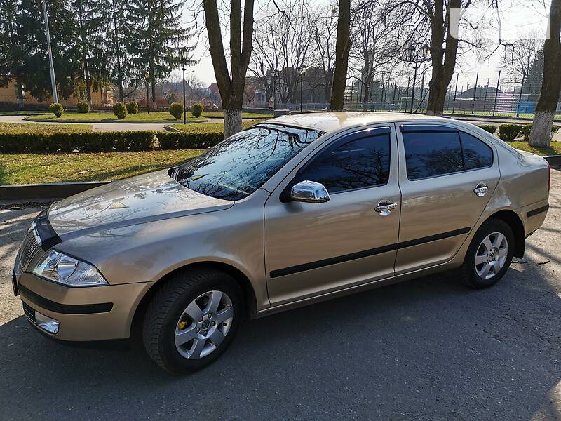Хетчбек Skoda Octavia 2005 в Житомирі