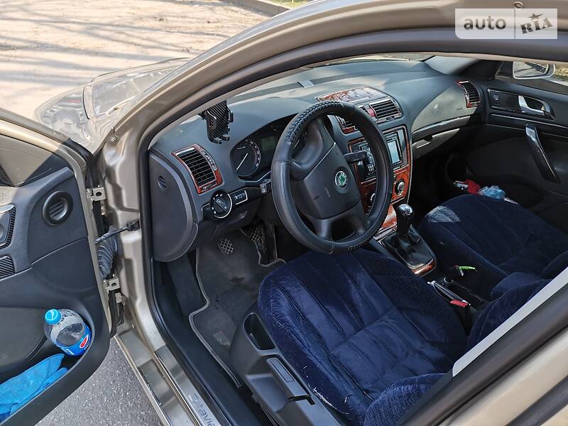 Хетчбек Skoda Octavia 2005 в Житомирі