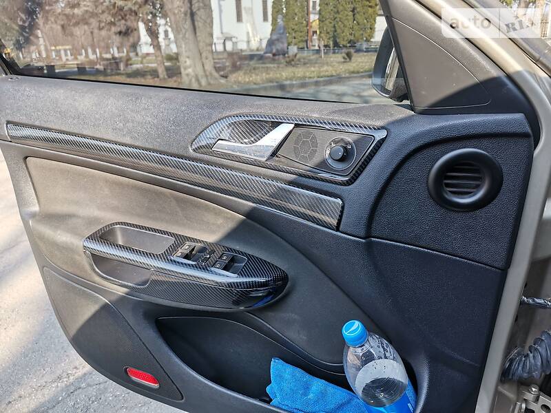 Хетчбек Skoda Octavia 2005 в Житомирі