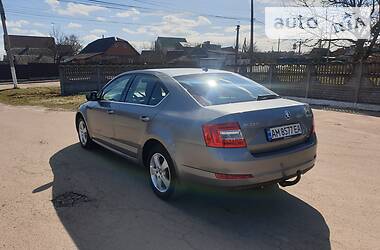 Хетчбек Skoda Octavia 2013 в 