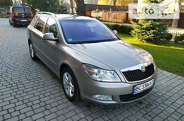 Універсал Skoda Octavia 2011 в 