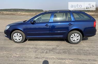 Універсал Skoda Octavia 2009 в Бучі