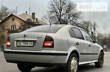 Хэтчбек Skoda Octavia 1998 в Днепре