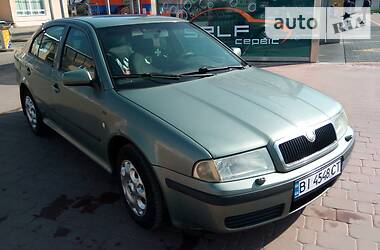 Хетчбек Skoda Octavia 2001 в 