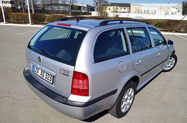 Універсал Skoda Octavia 2010 в 