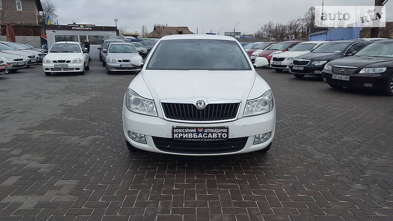 Седан Skoda Octavia 2012 в Кривому Розі