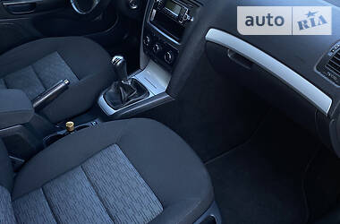 Універсал Skoda Octavia 2010 в 