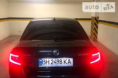 Седан Skoda Octavia 2019 в 