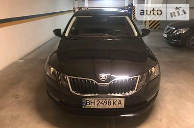 Седан Skoda Octavia 2019 в 