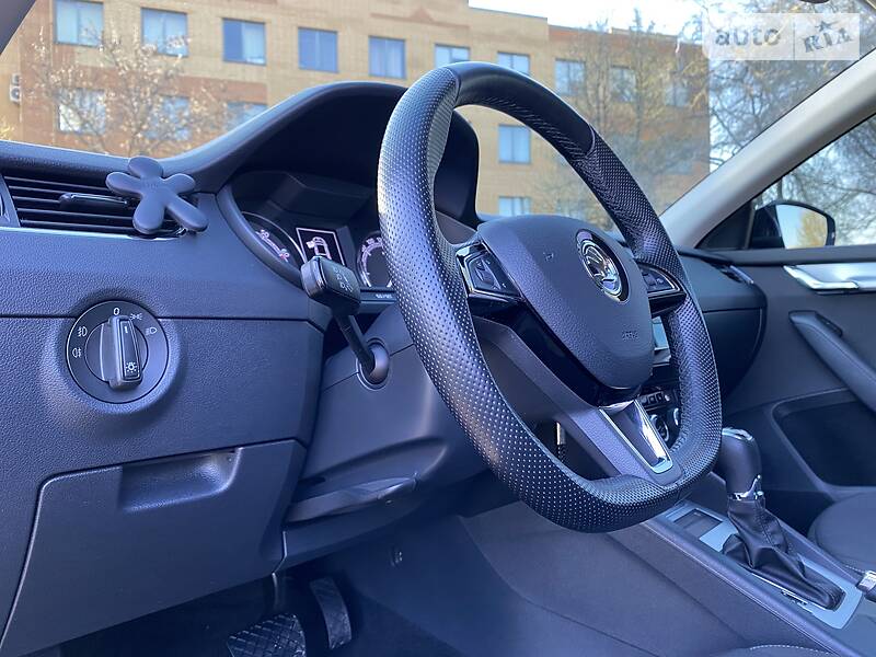Седан Skoda Octavia 2018 в Дніпрі