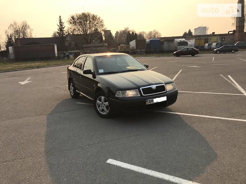 Седан Skoda Octavia 2004 в Житомирі