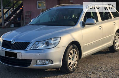 Універсал Skoda Octavia 2012 в 